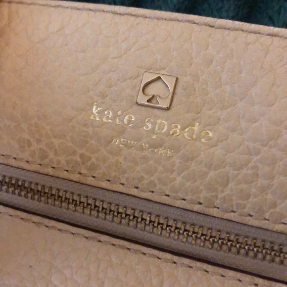 Authentic Kate spade tote - Picture 2 of 8